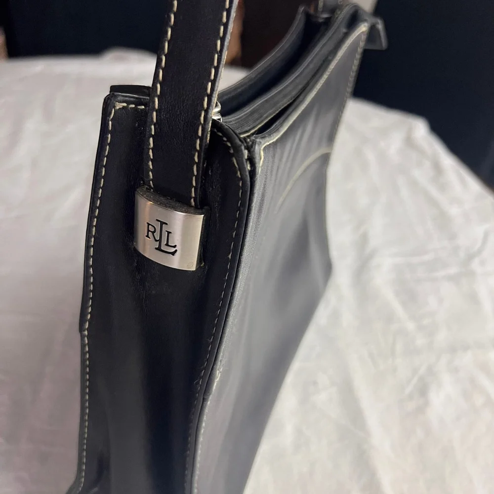 Vintage Lauren Ralph Lauren Black Leather Shoulder Bag Minimalist Y2K Classic
